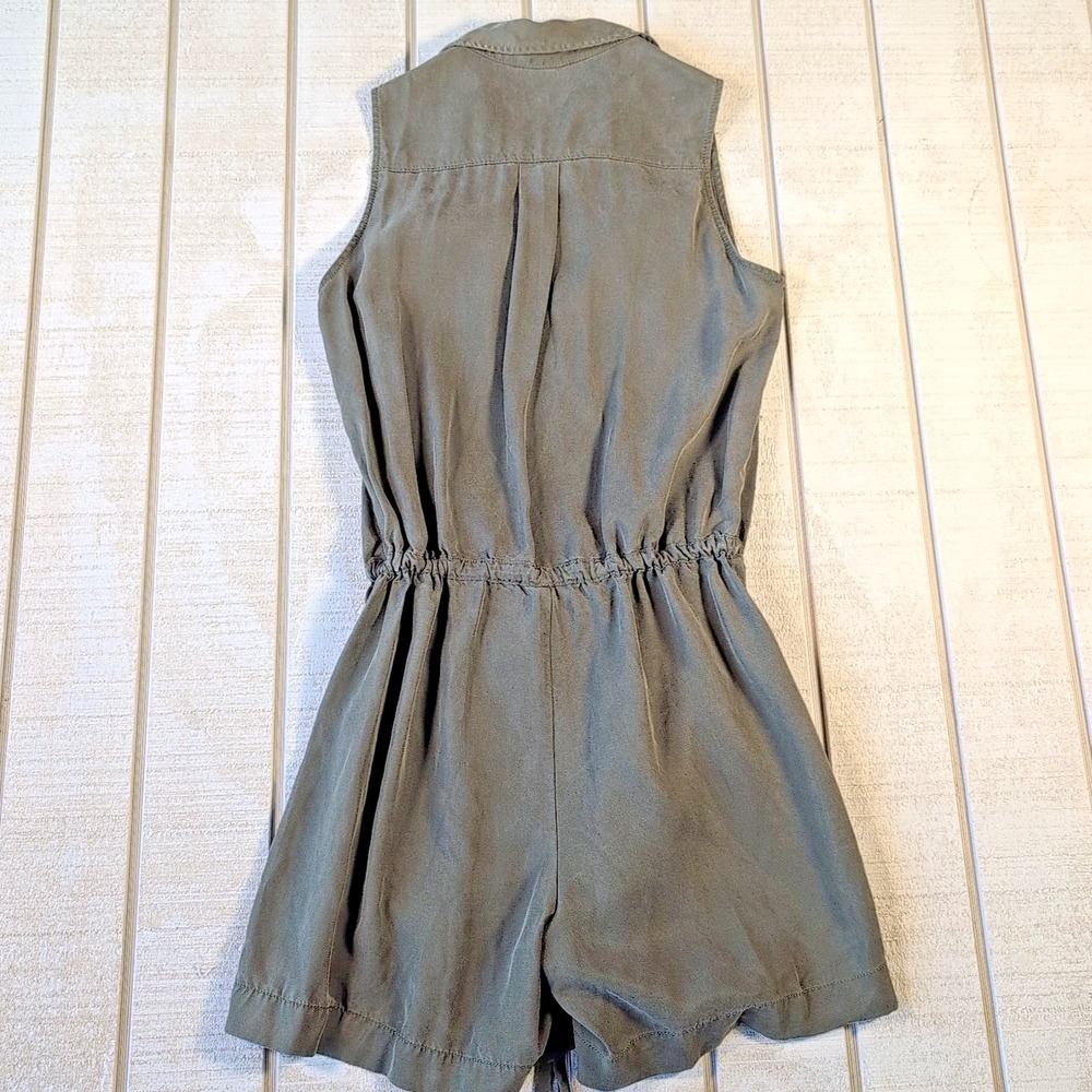 Banana Republic Factory Shorts Romper Jumpsuit Size 0 Army Green Safari - Picture 5 of 6